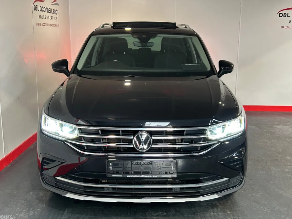 Volkswagen Tiguan Estate, Petrol Plug-in Hybrid, 2023, Black
