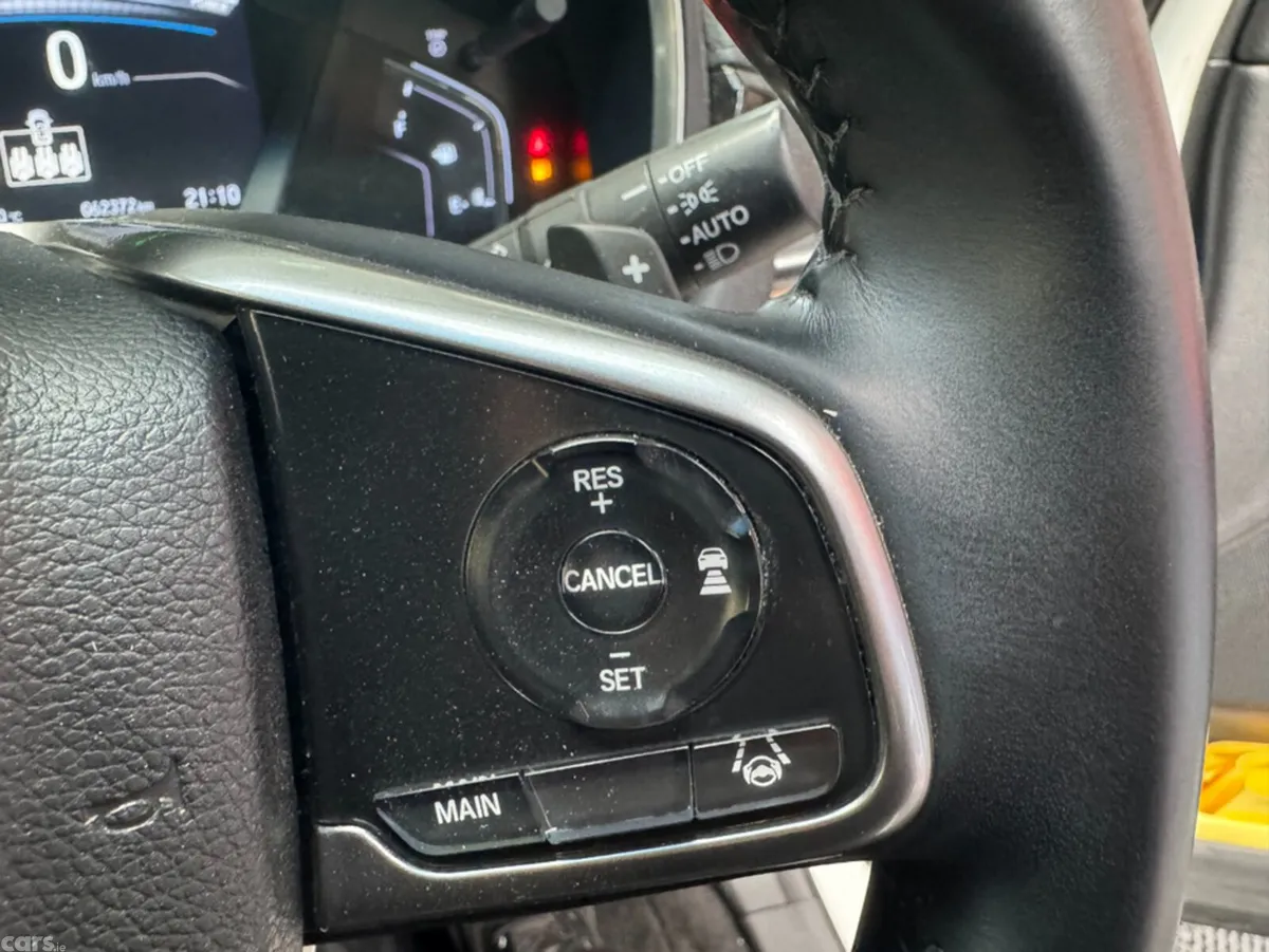 Honda CR-V SUV, Petrol Hybrid, 2019, White