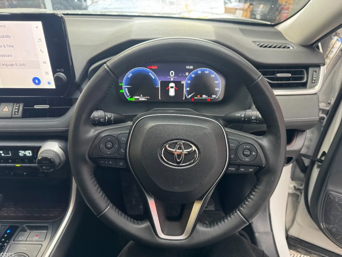 Toyota RAV4 SUV, Petrol Hybrid, 2024, White