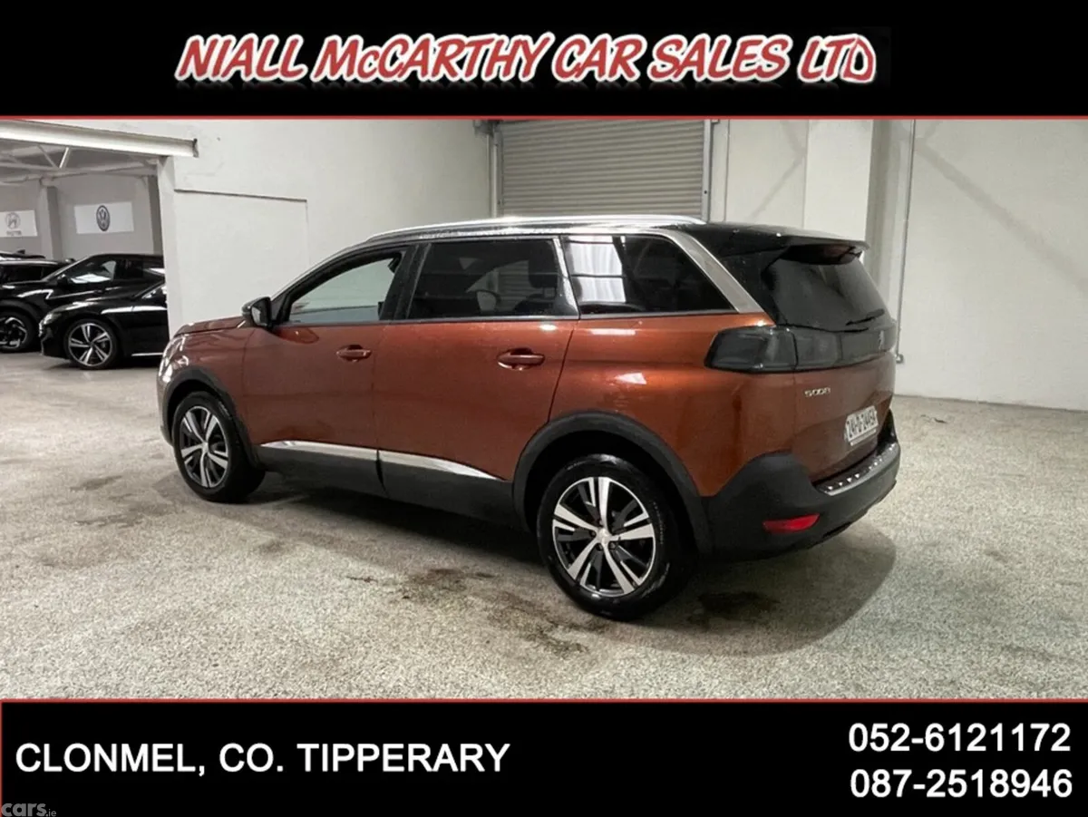 Peugeot 5008 MPV, Diesel, 2024, Brown