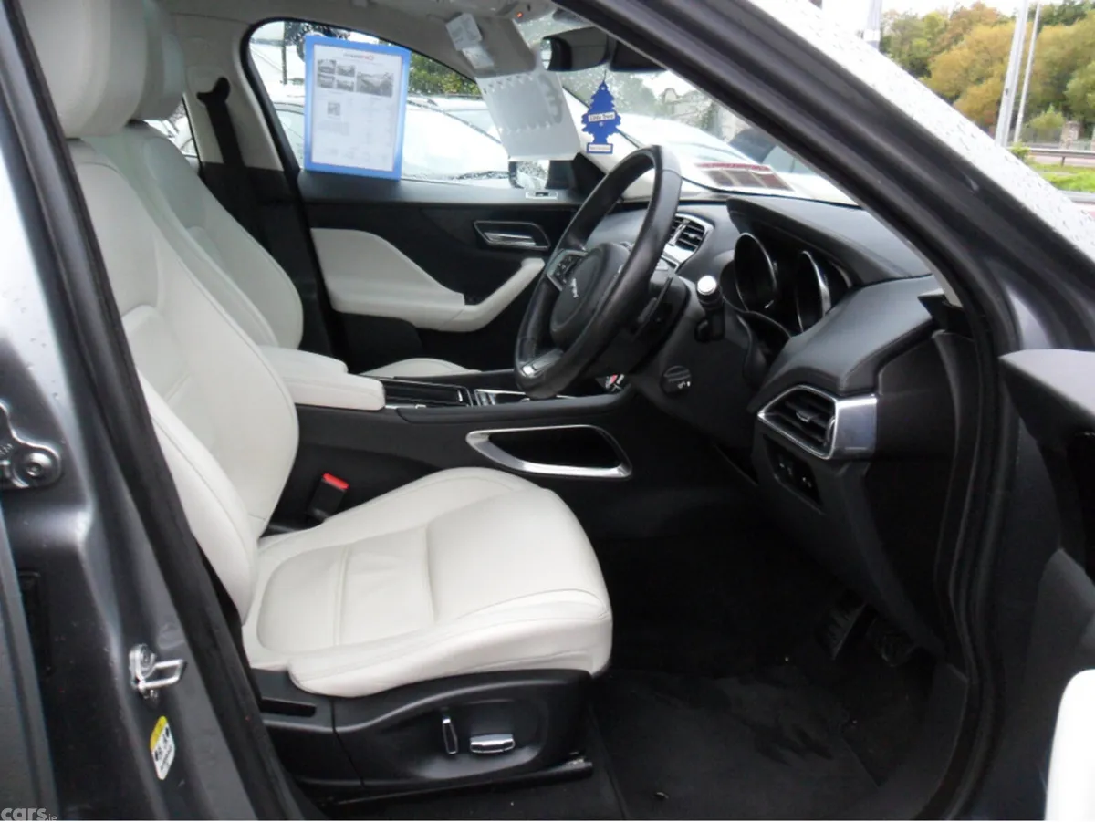 Jaguar F-Pace Estate, Diesel, 2020, Grey