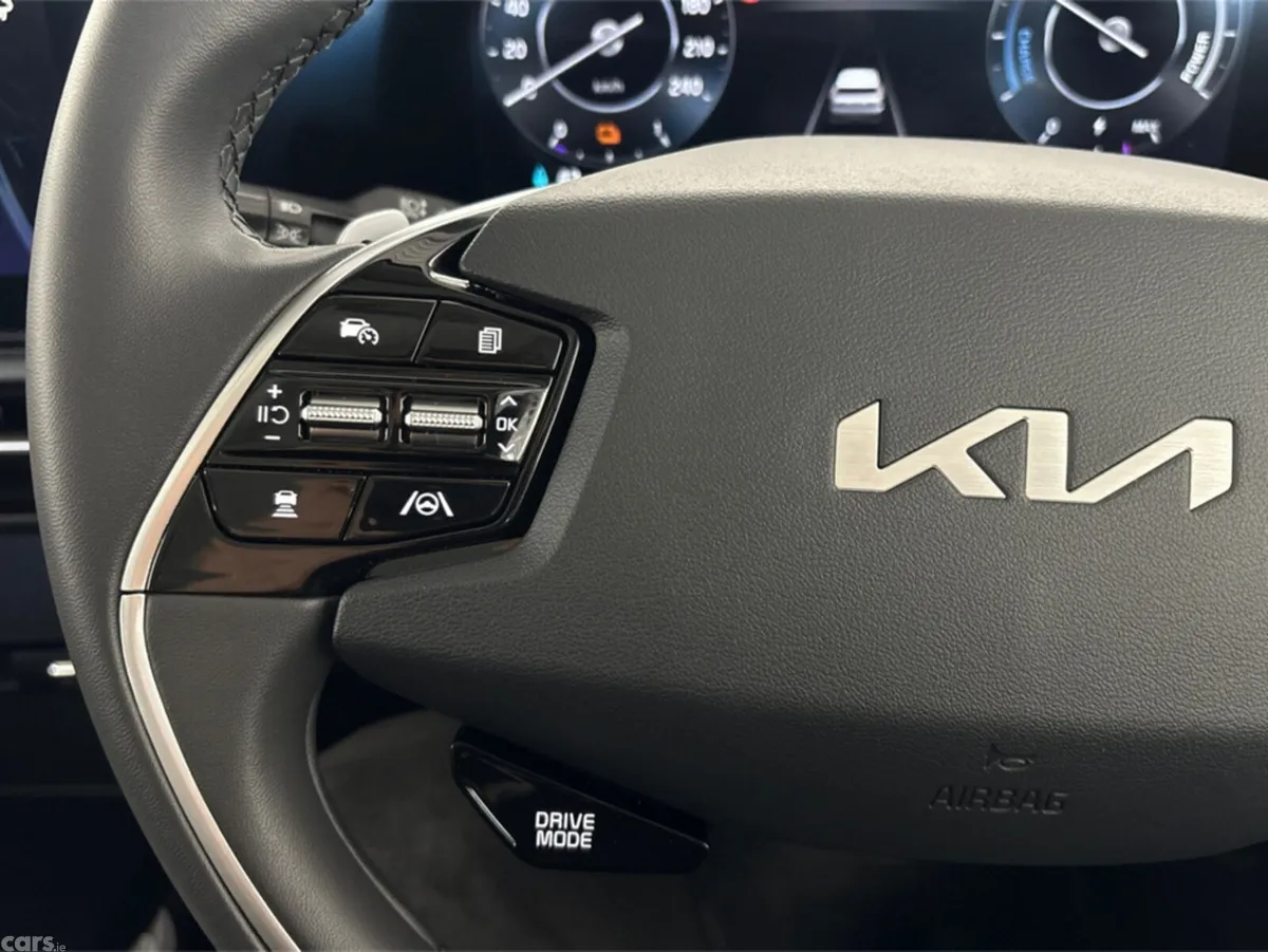Kia Niro Estate, Electric, 2026, Red
