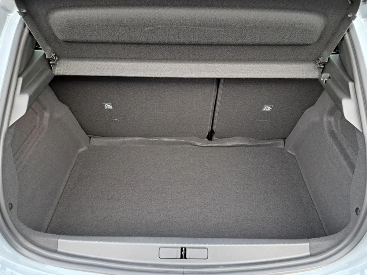 Opel Corsa Hatchback, Petrol, 2027, Grey