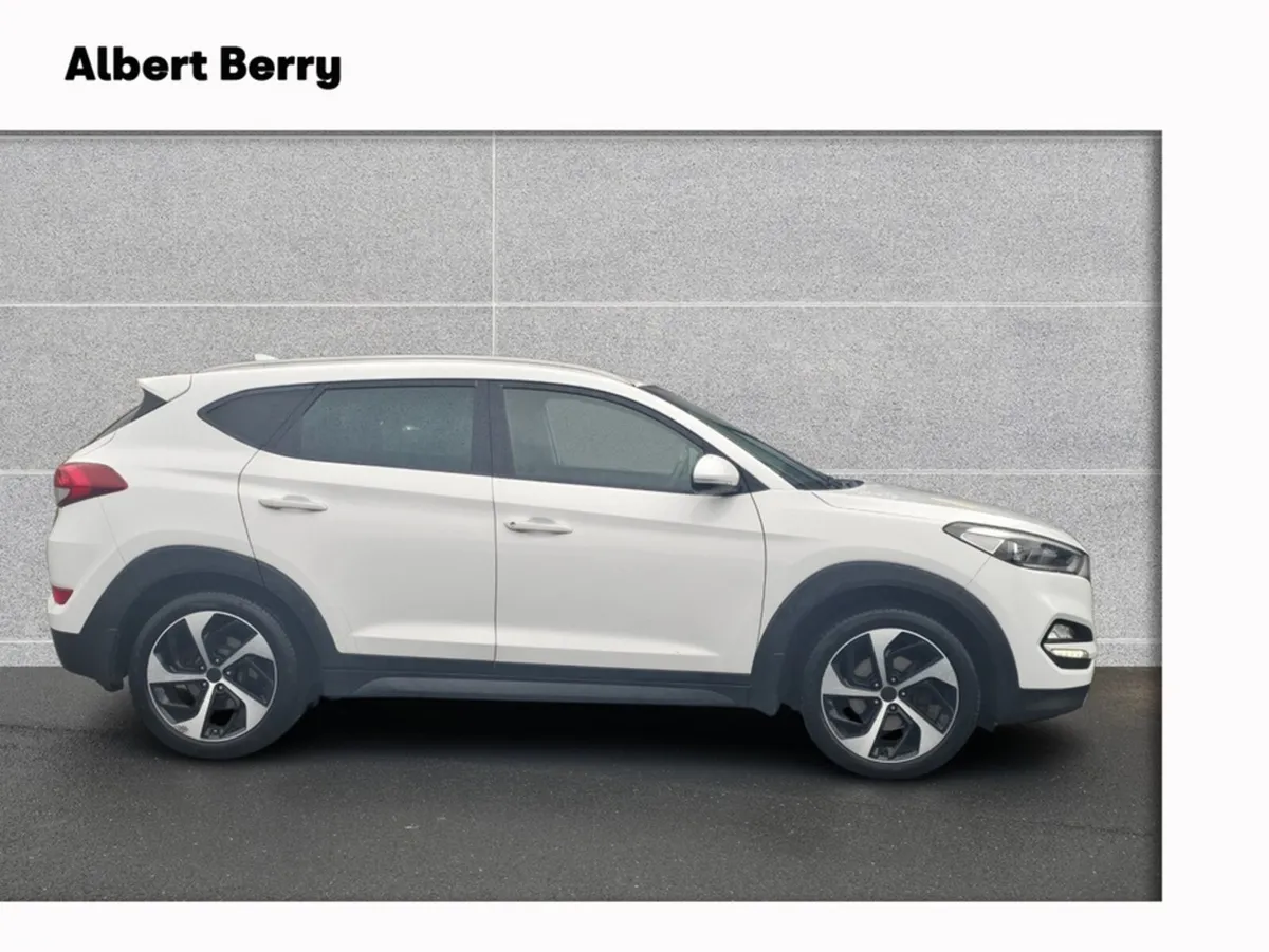 Hyundai Tucson MPV, Diesel, 2017, White