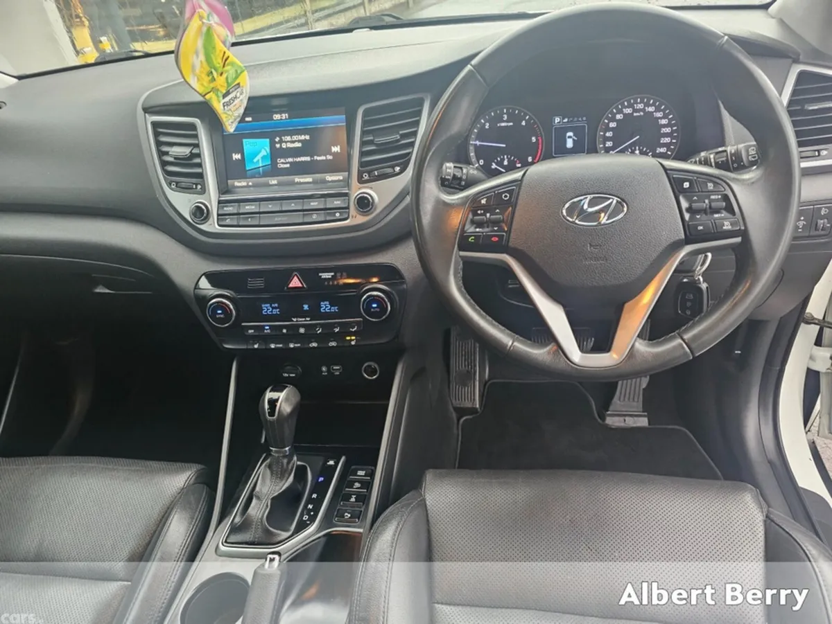 Hyundai Tucson MPV, Diesel, 2017, White