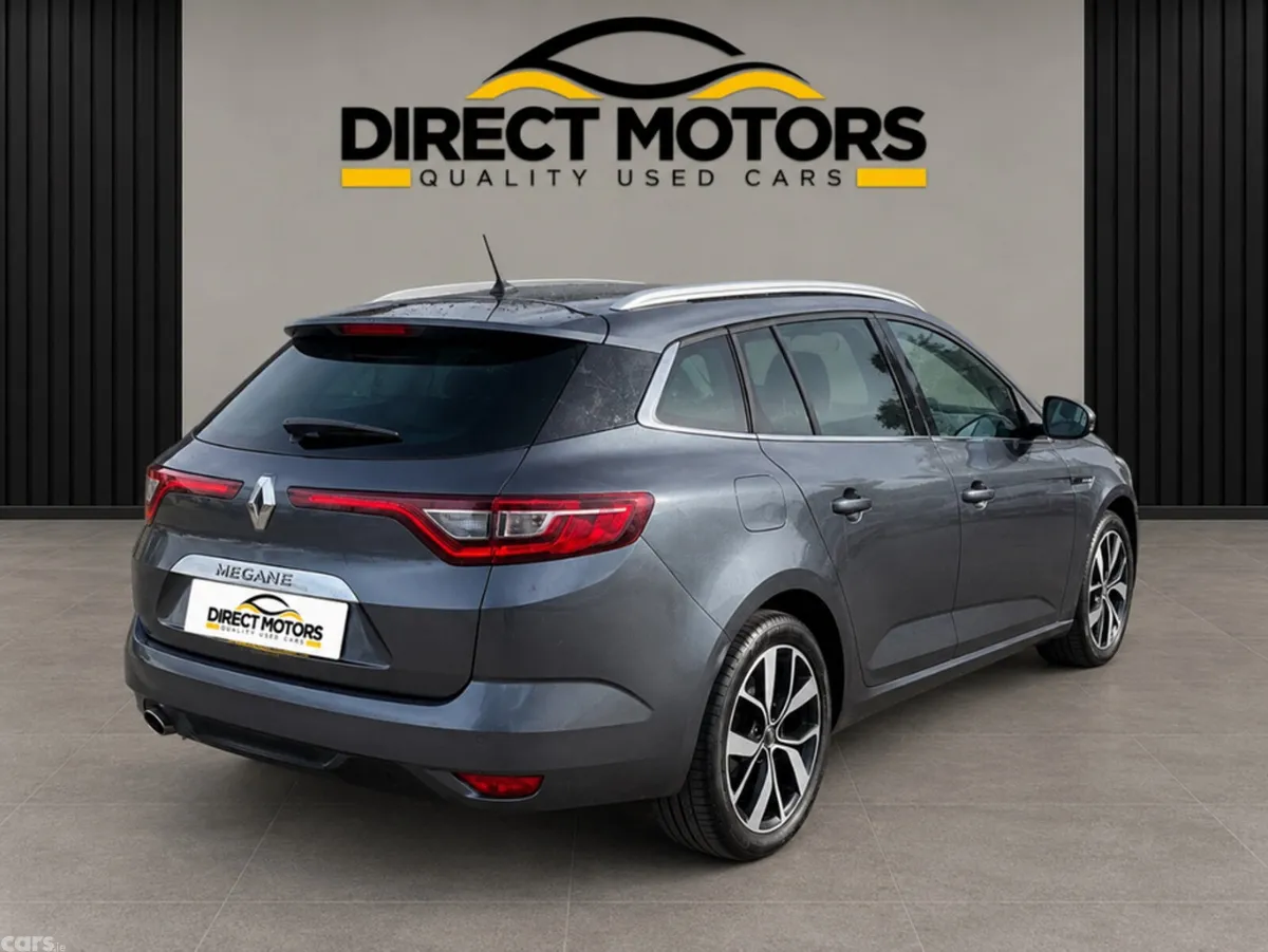 Renault Megane Estate, Petrol, 2020, Grey