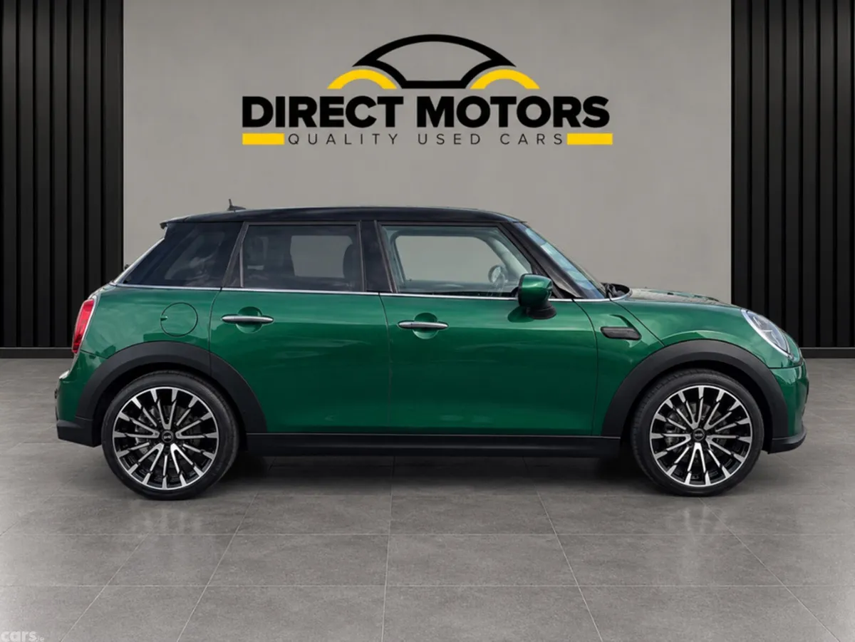 Mini Cooper Estate, Petrol, 2022, Green