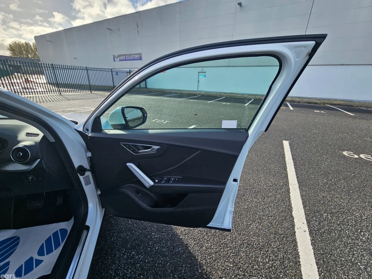 Audi Q2 SUV, Petrol, 2018, White