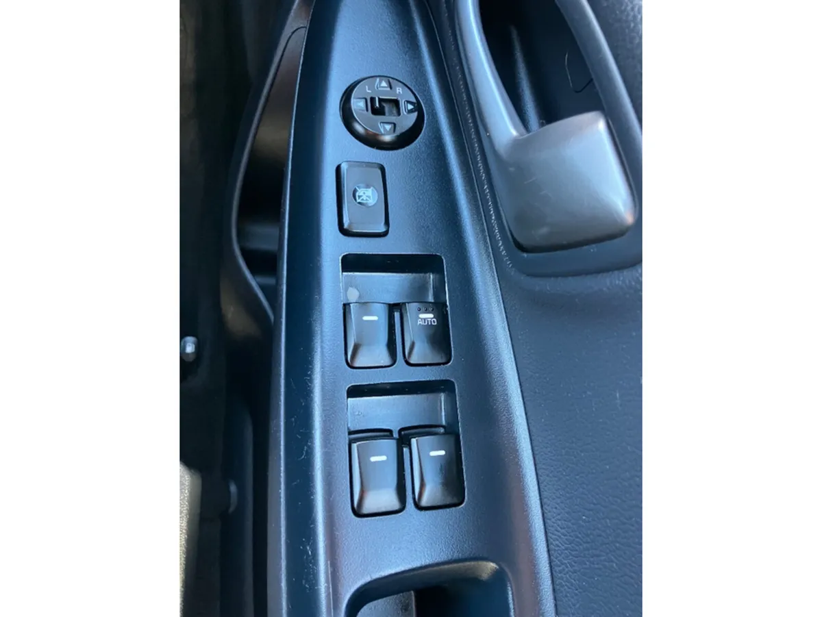 Kia Rio Hatchback, Diesel, 2017, Grey