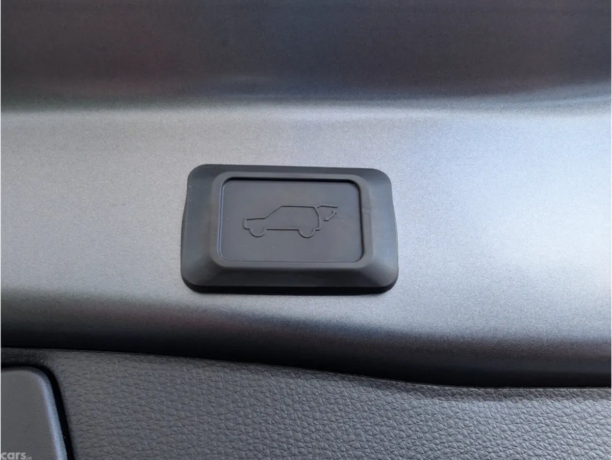 Toyota RAV4 SUV, Petrol Hybrid, 2022, Grey