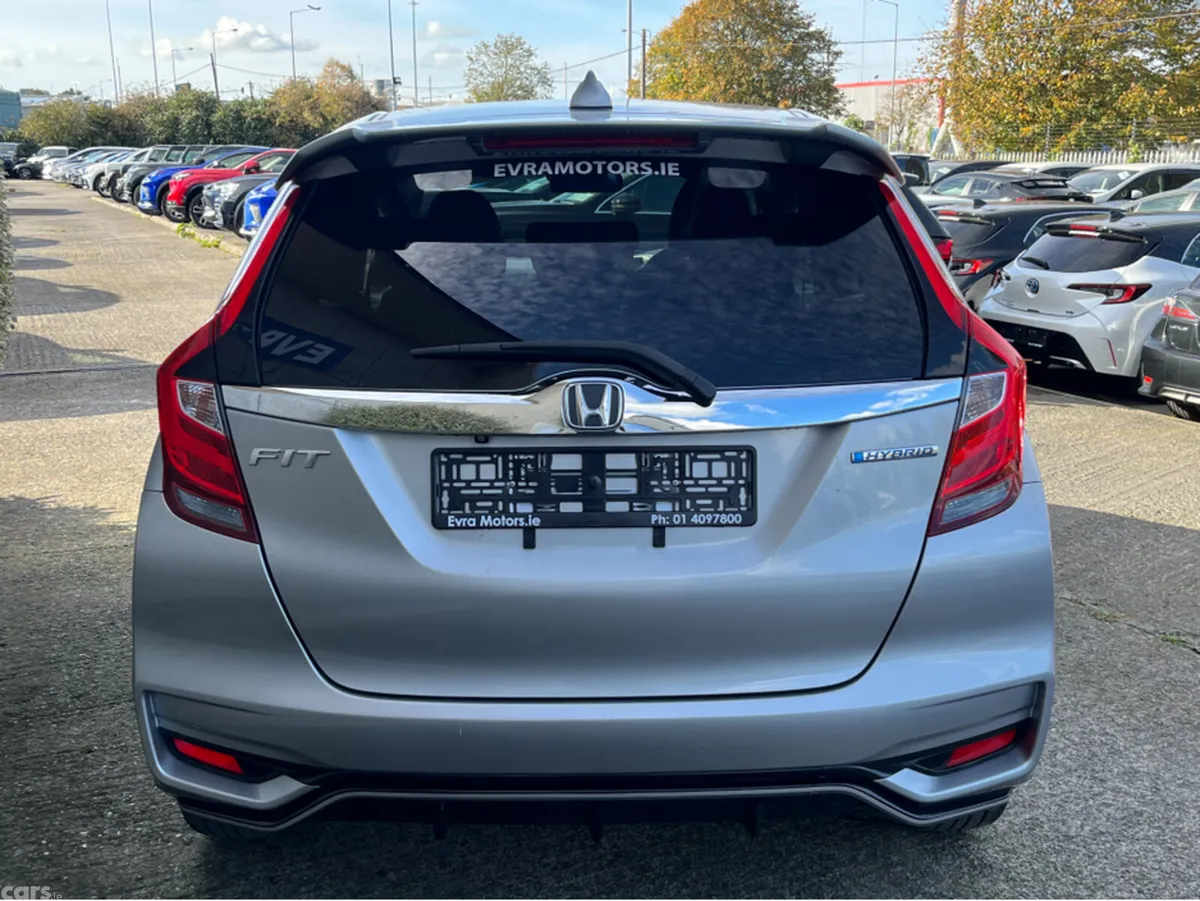 Honda Fit Hatchback, Petrol Hybrid, 2017, Silver