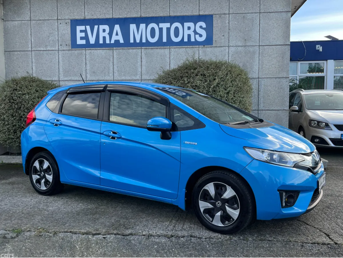 Honda Fit Hatchback, Petrol Hybrid, 2015, Blue
