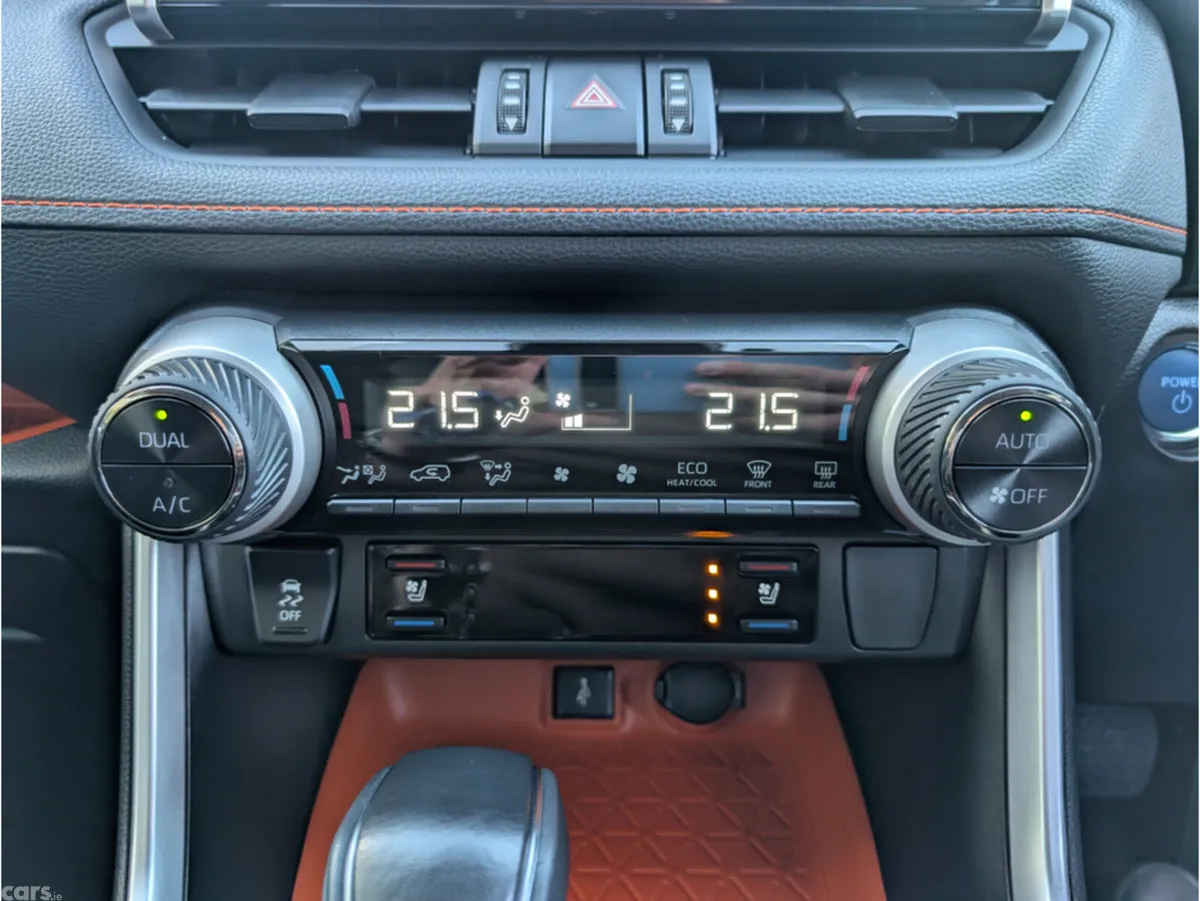 Toyota RAV4 SUV, Petrol Hybrid, 2022, Grey