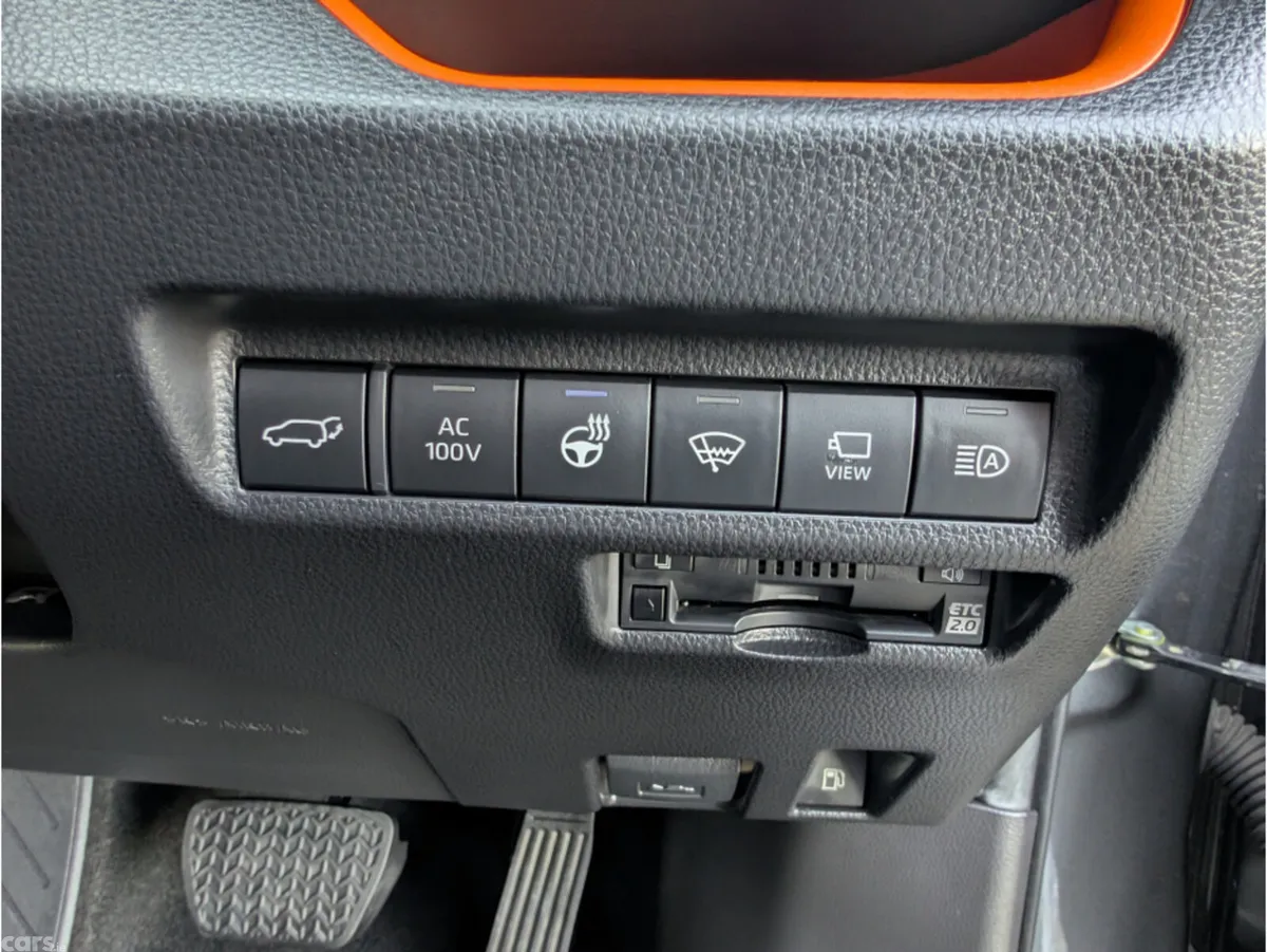 Toyota RAV4 SUV, Petrol Hybrid, 2022, Grey