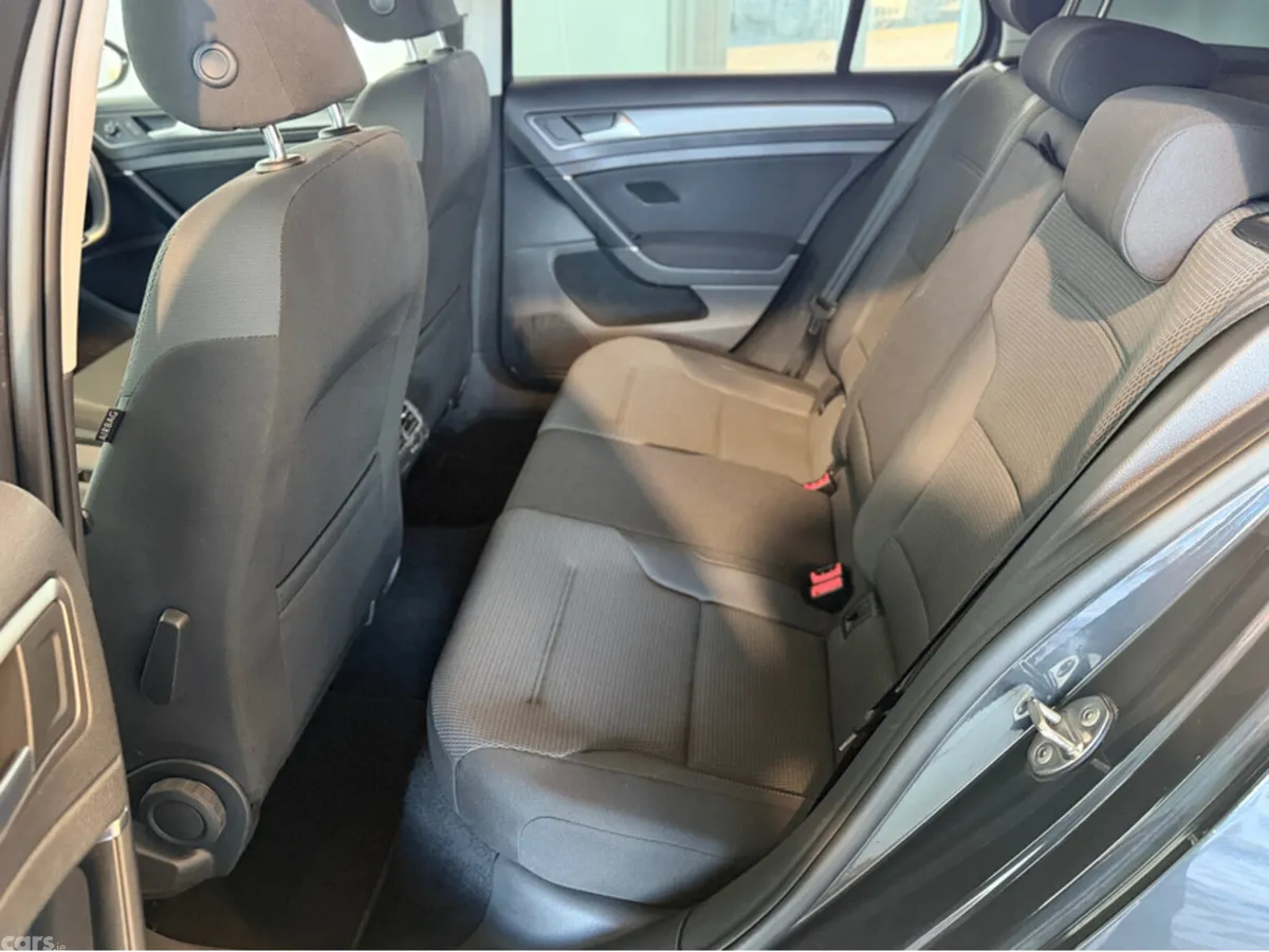 Volkswagen Golf Hatchback, Diesel, 2018, Grey