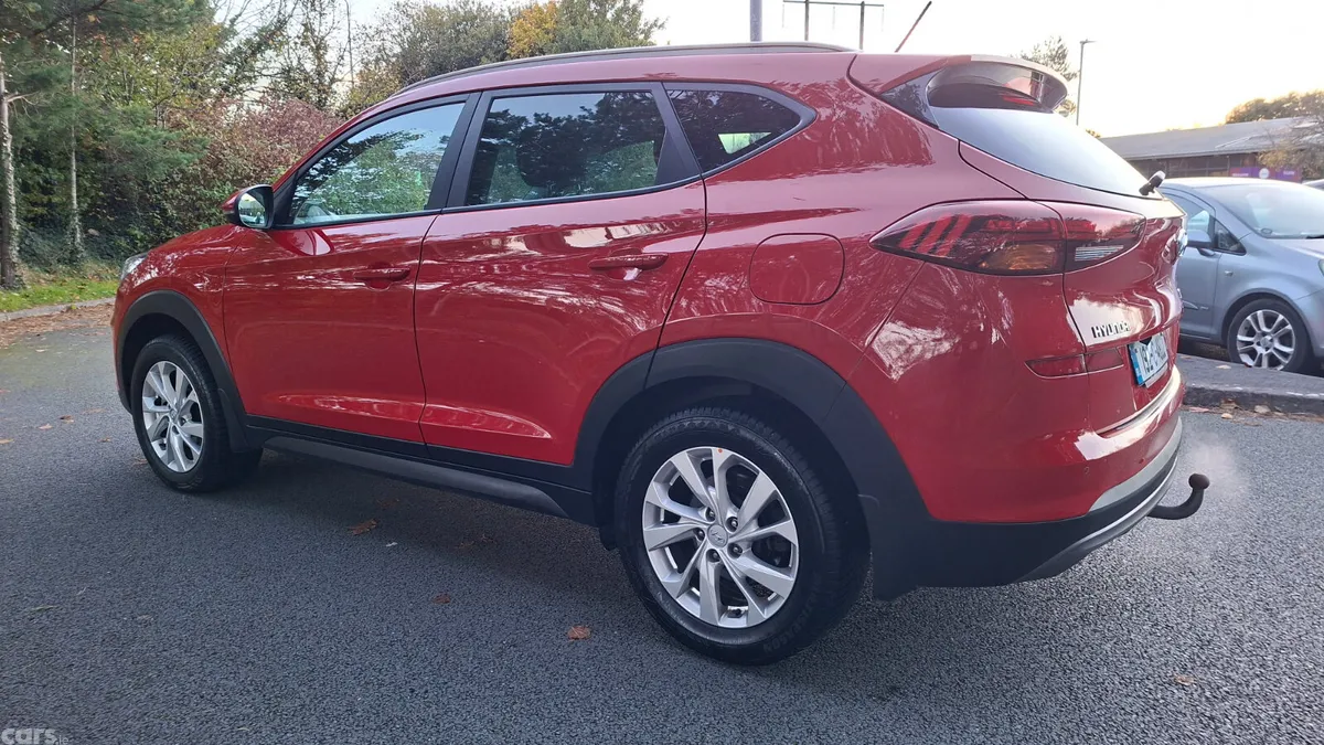 Hyundai Tucson SUV, Diesel, 2019, Red