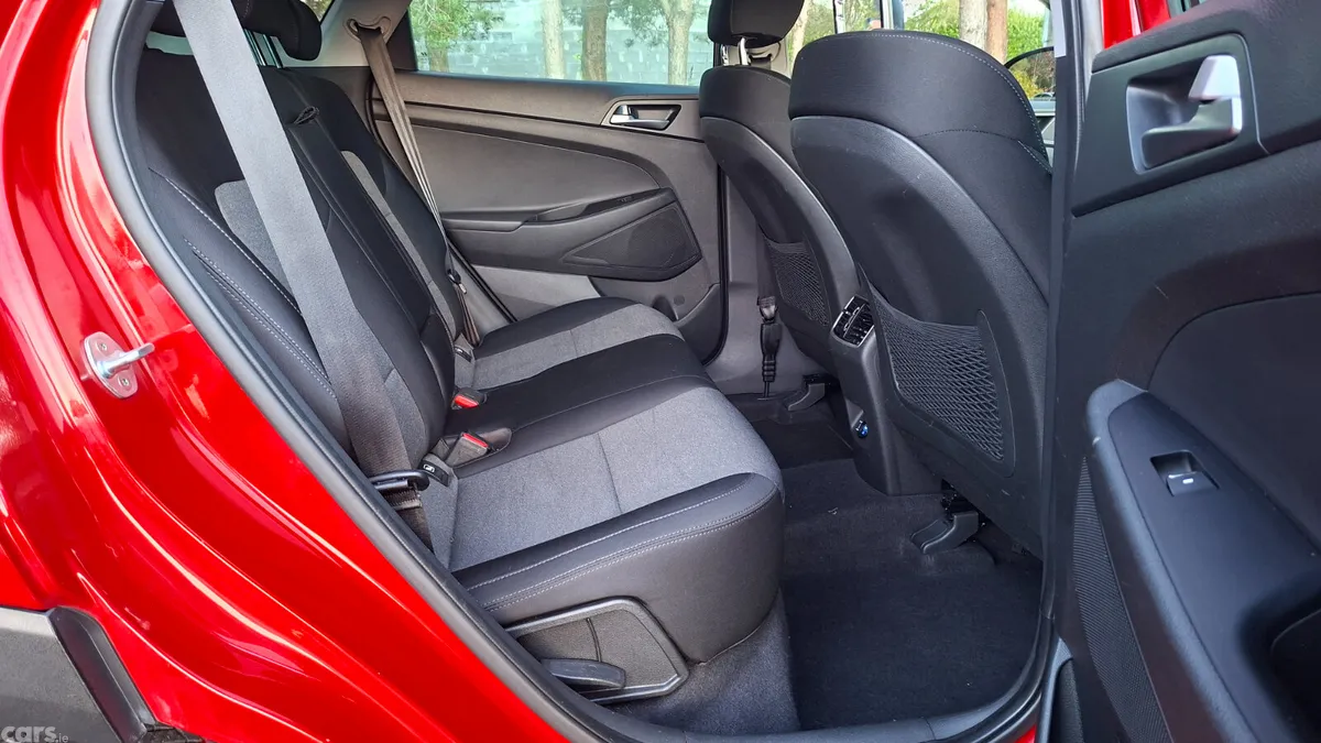 Hyundai Tucson SUV, Diesel, 2019, Red