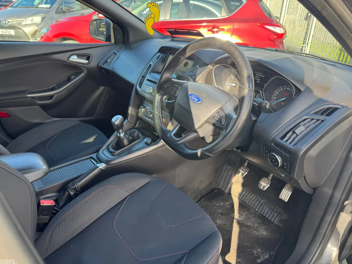 Ford Focus Hatchback, Diesel, 2018, Grey