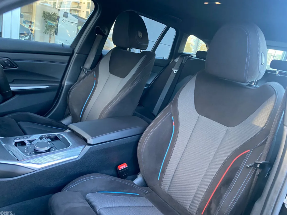 BMW 3-Series Estate, Petrol Plug-in Hybrid, 2025, Black