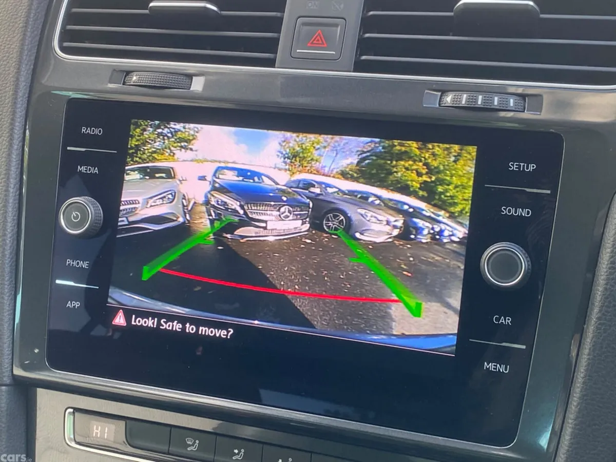 Volkswagen Golf Hatchback, Petrol, 2017, Silver