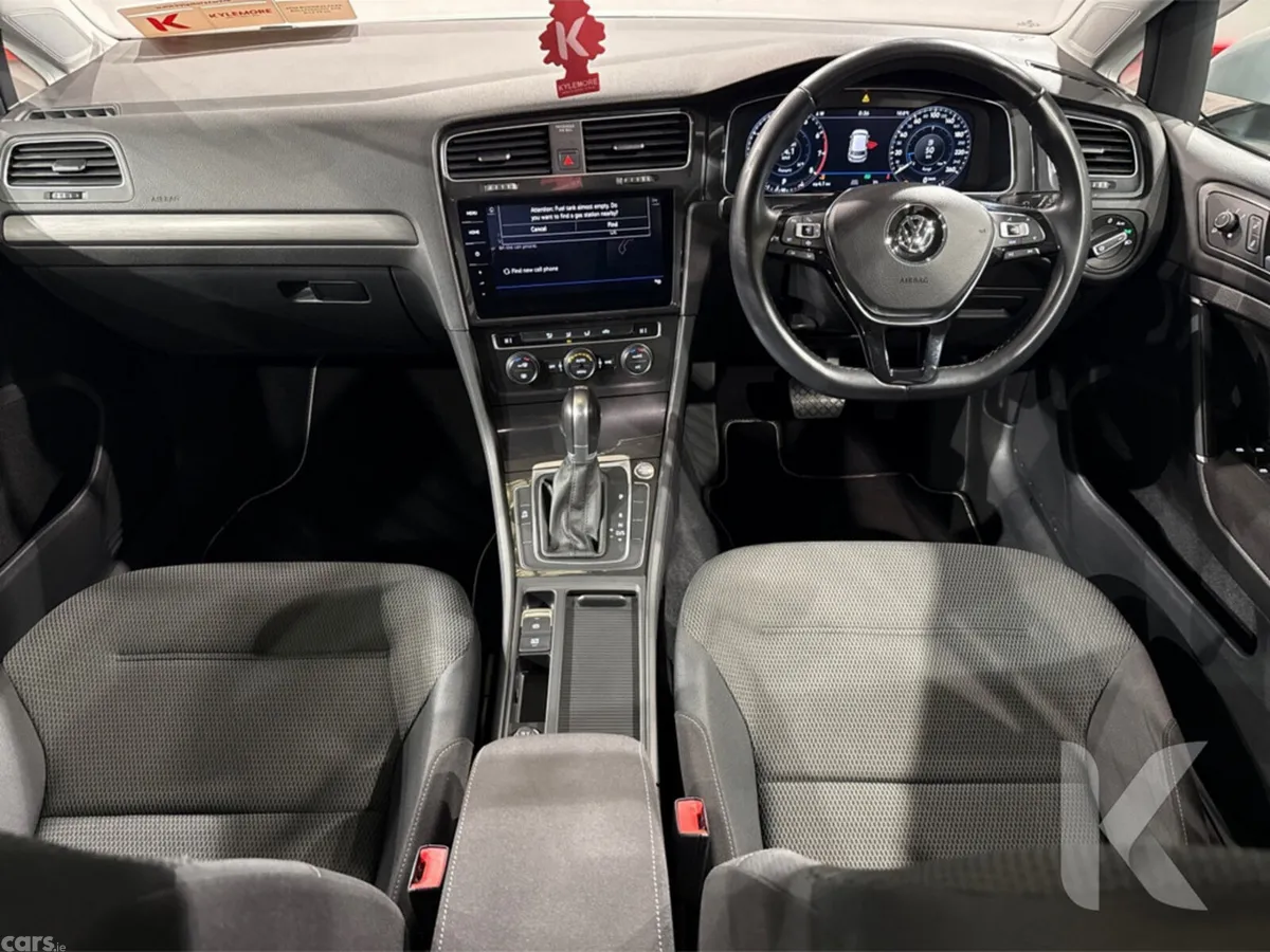 Volkswagen Golf Hatchback, Petrol, 2019, White