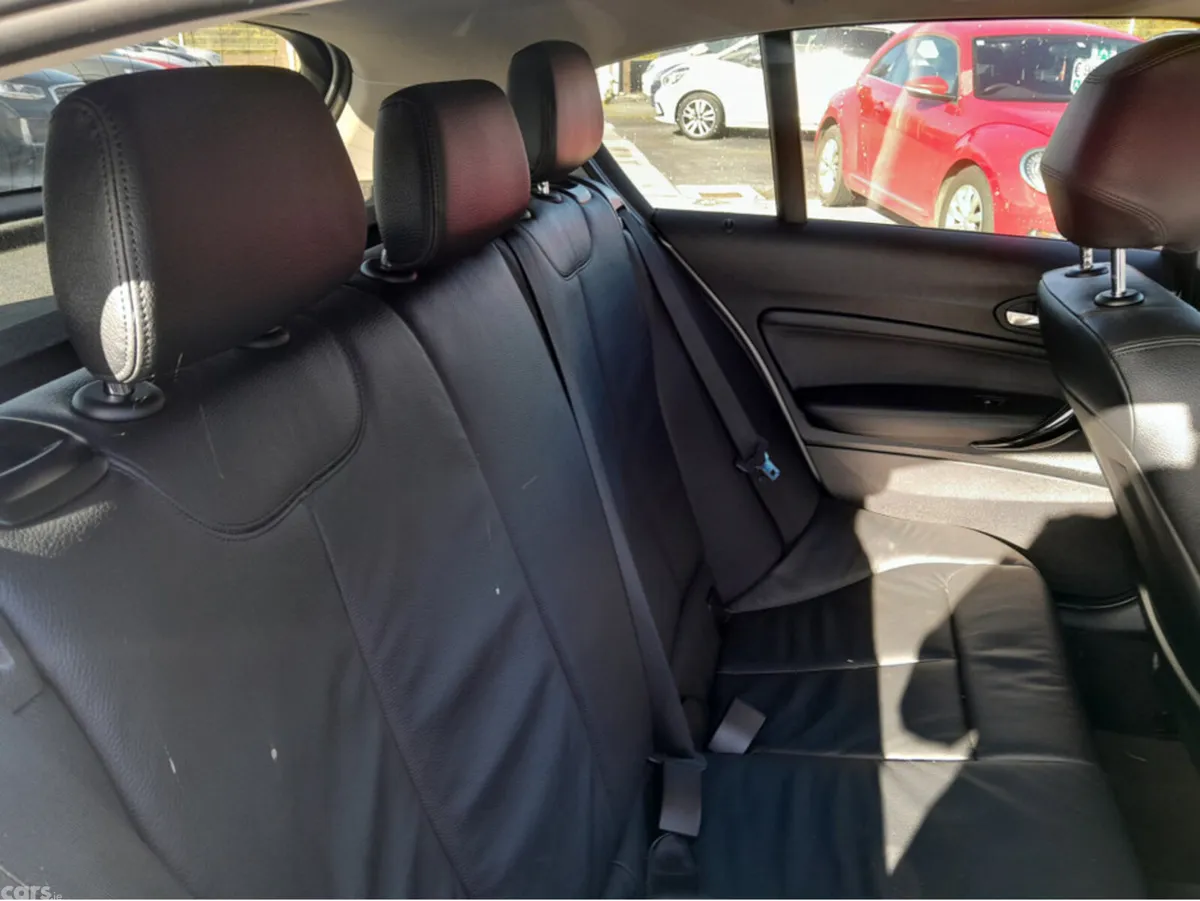 BMW 1-Series Hatchback, Diesel, 2014, Silver