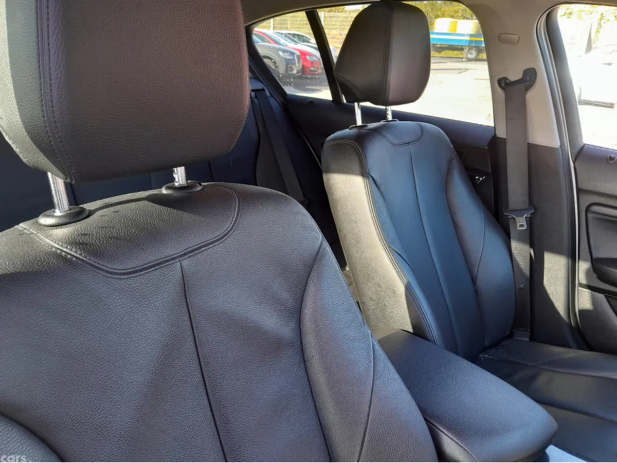 BMW 1-Series Hatchback, Diesel, 2014, Silver