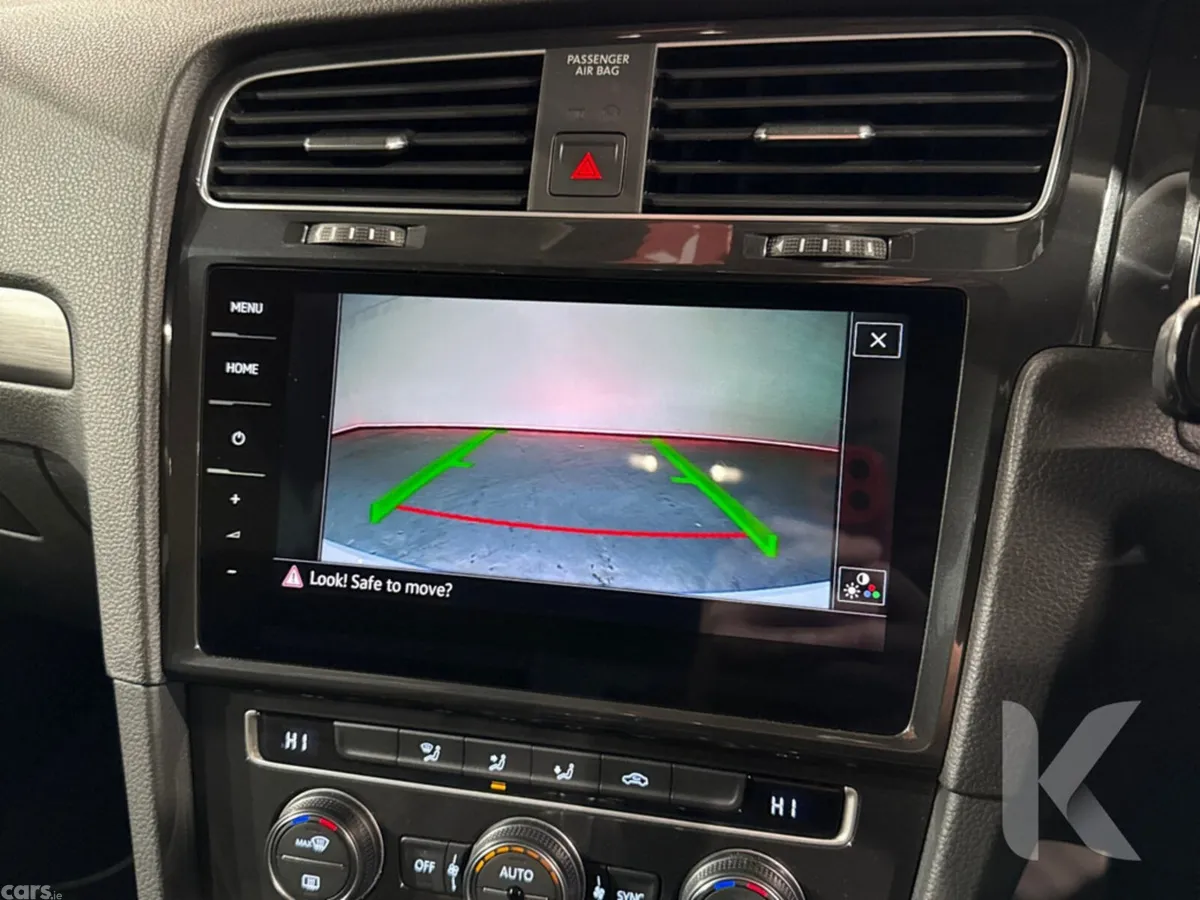 Volkswagen Golf Hatchback, Petrol, 2019, White