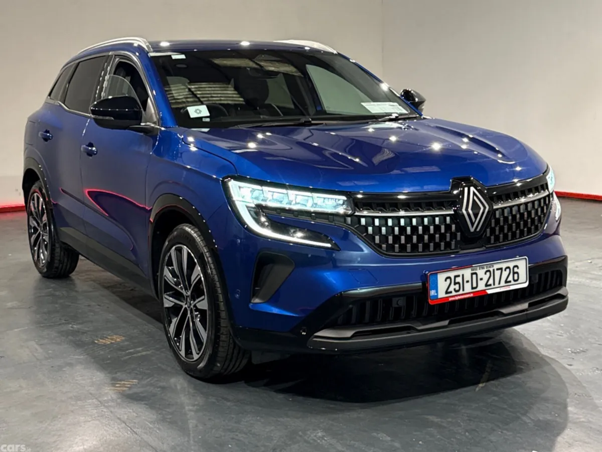 Renault Austral SUV, Petrol Hybrid, 2025, Blue