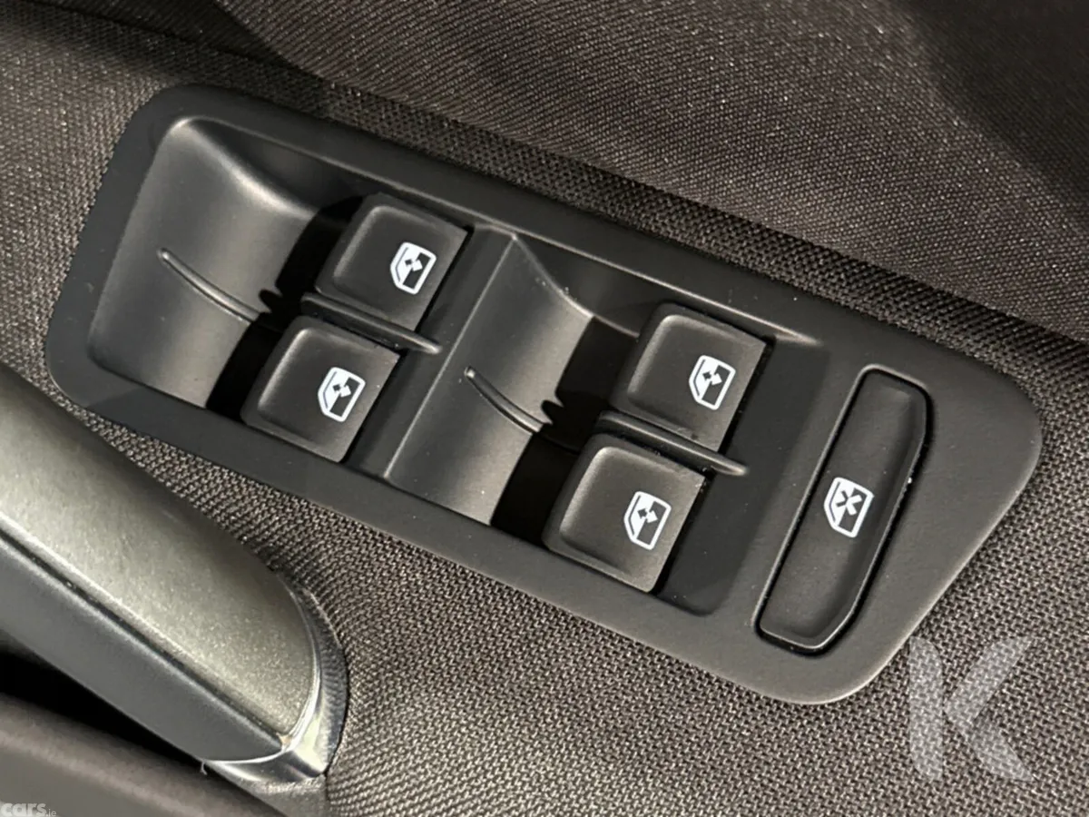 Volkswagen Golf Hatchback, Petrol, 2019, White