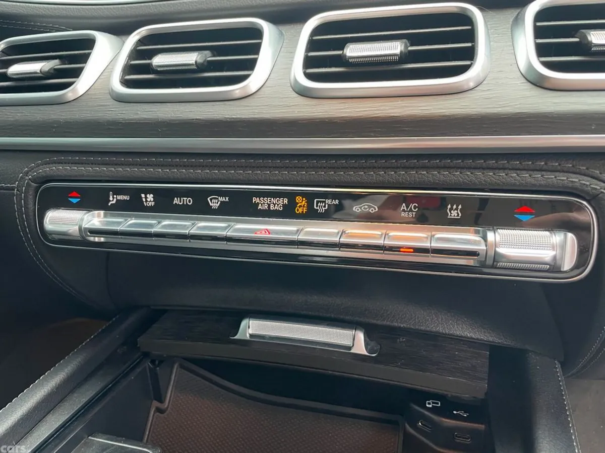 Mercedes-Benz GLE SUV, Diesel Plug-in Hybrid, 2022, Black