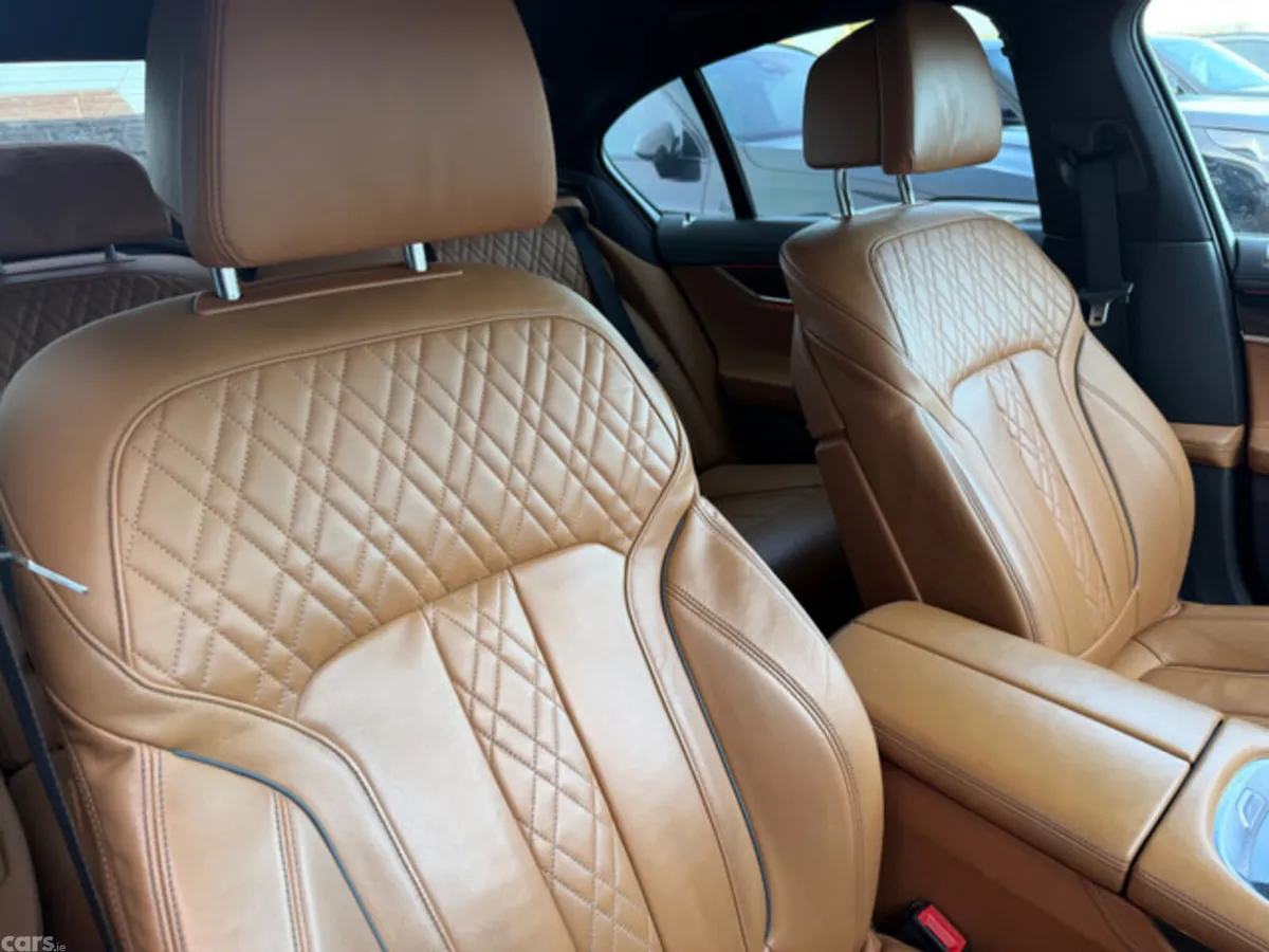 BMW 7-Series Saloon, Diesel, 2016, Grey