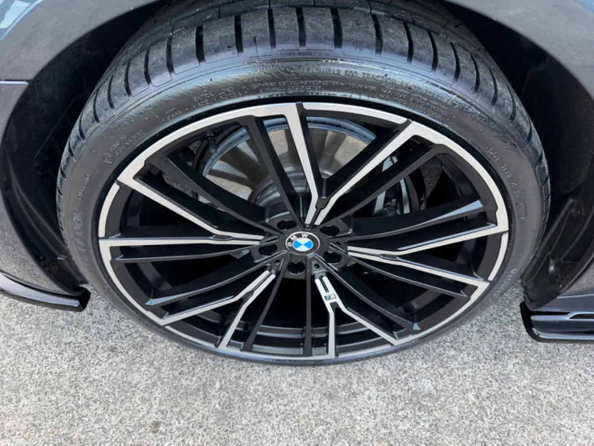 BMW 7-Series Saloon, Diesel, 2016, Grey