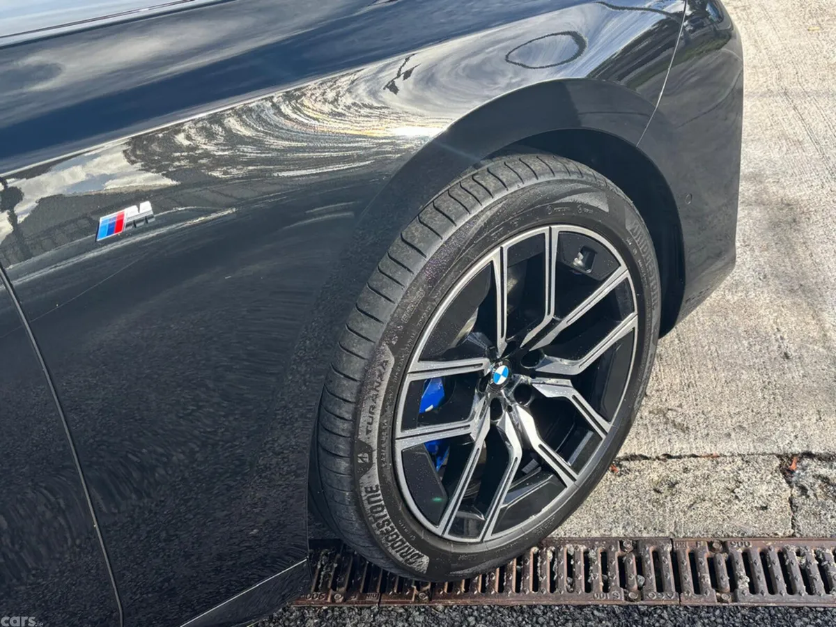 BMW i7 Saloon, Electric, 2025, Black