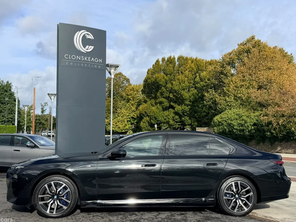 BMW i7 Saloon, Electric, 2025, Black