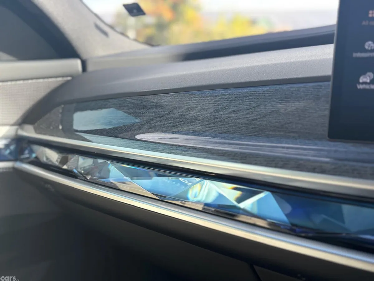 BMW i7 Saloon, Electric, 2025, Black