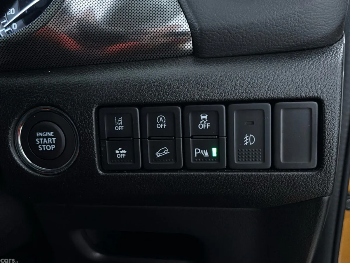 Suzuki Vitara SUV, Petrol, 2024, Yellow