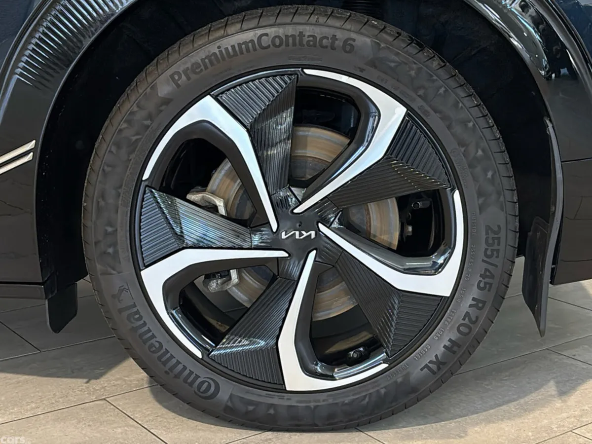 Kia EV6 MPV, Electric, 2025, Blue