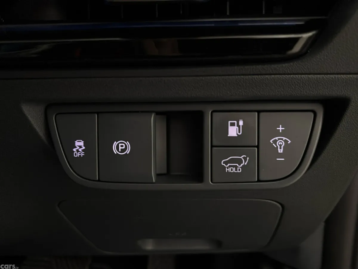 Kia EV6 MPV, Electric, 2025, Blue