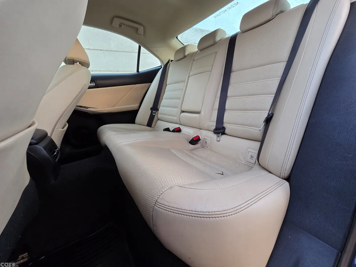 Lexus IS 300h Executive Automatic, Tralee