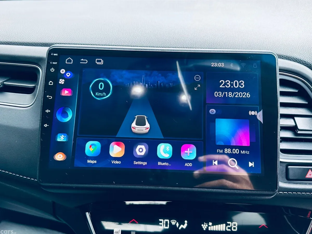 Honda Vezel SUV, Petrol Hybrid, 2019, White