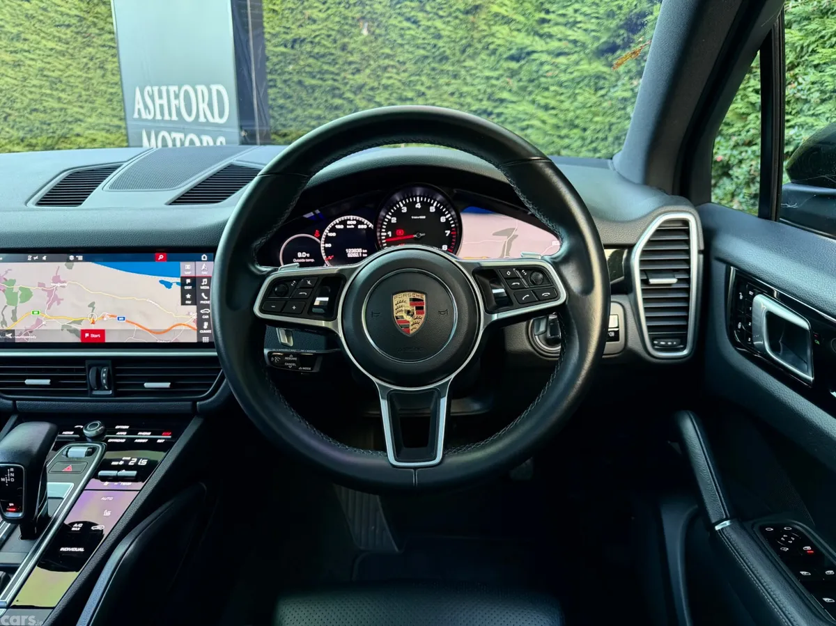 Porsche Cayenne SUV, Petrol, 2018, Black