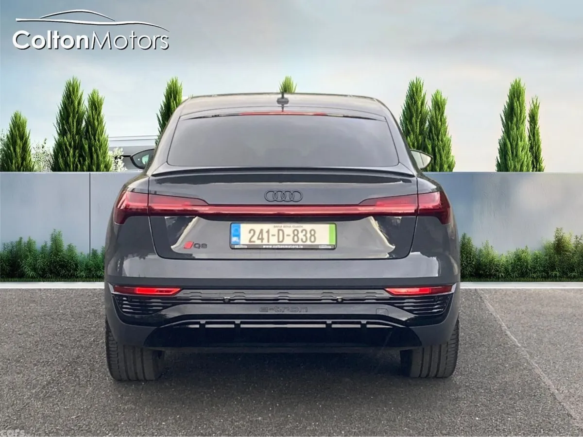 Audi Q8 SUV, Electric, 2024, Grey
