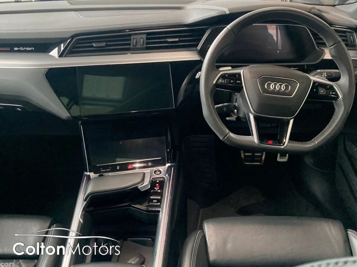 Audi Q8 SUV, Electric, 2024, Grey