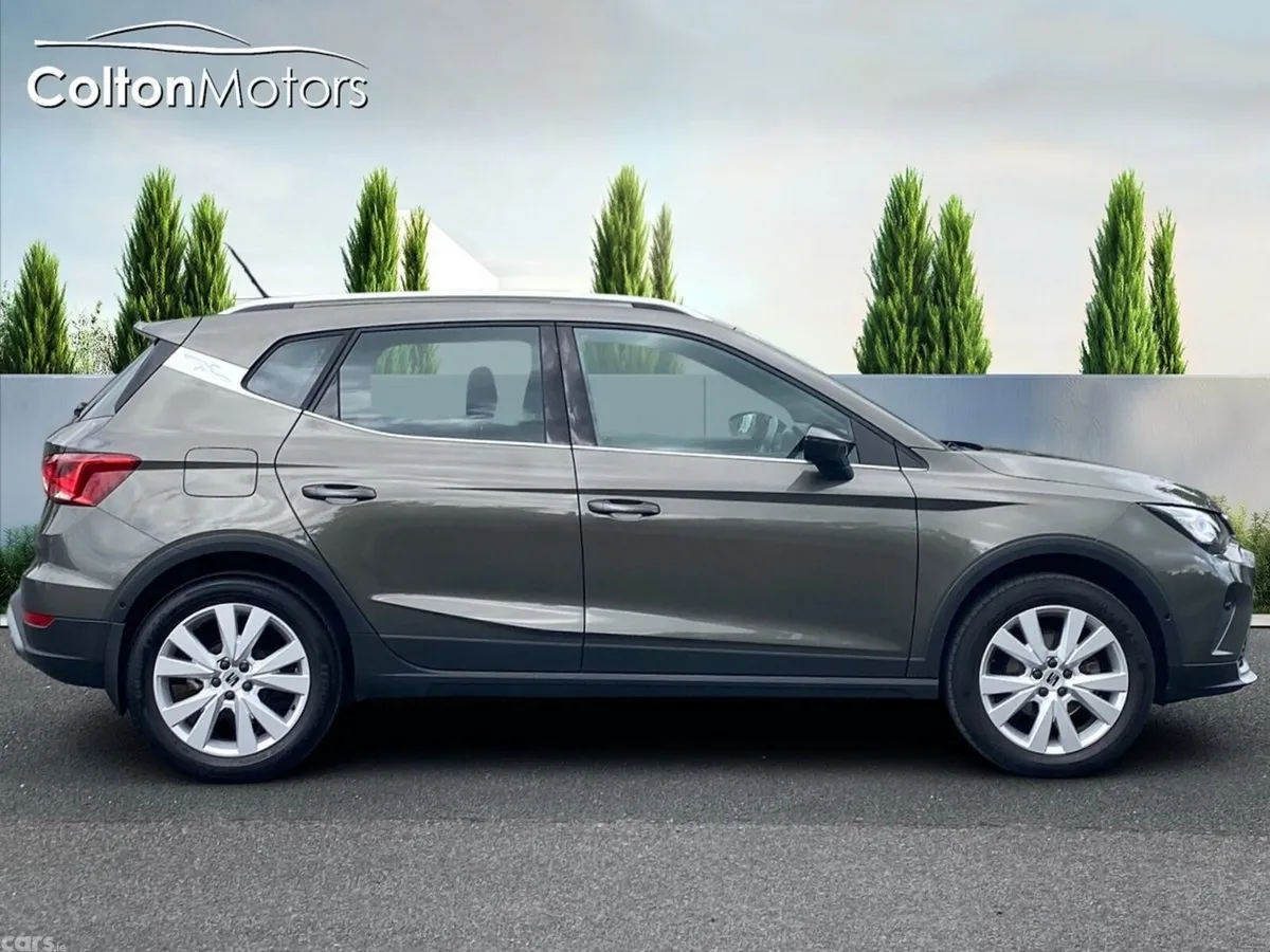 SEAT Arona SUV, Petrol, 2025, Green