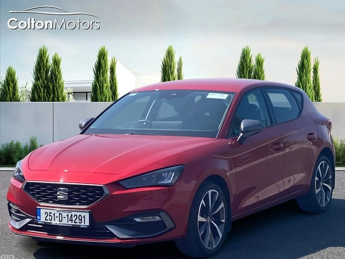 SEAT Leon Hatchback, Petrol Plug-in Hybrid, 2025, Red