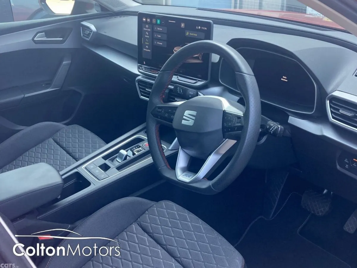 SEAT Leon Hatchback, Petrol Plug-in Hybrid, 2025, Red