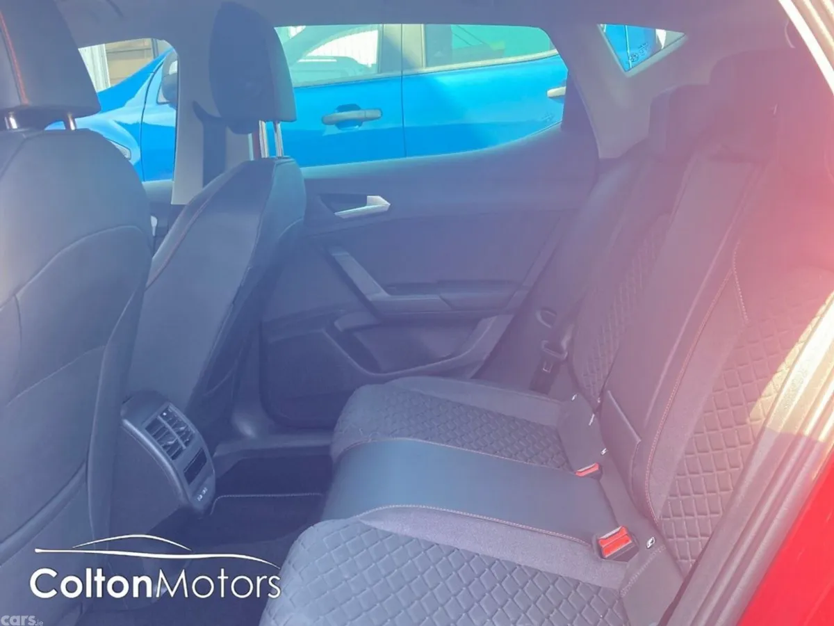 SEAT Leon Hatchback, Petrol Plug-in Hybrid, 2025, Red