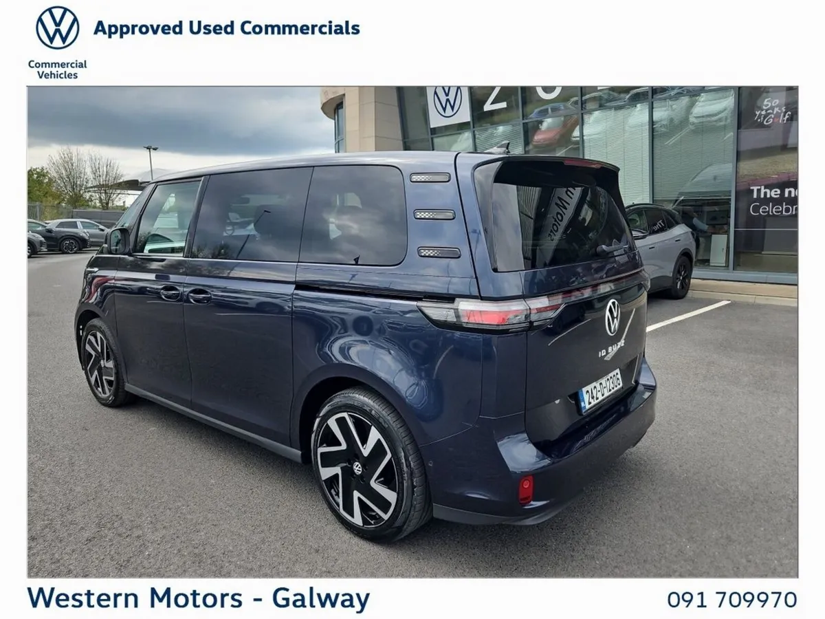 Volkswagen ID.Buzz Estate, Electric, 2024, Blue
