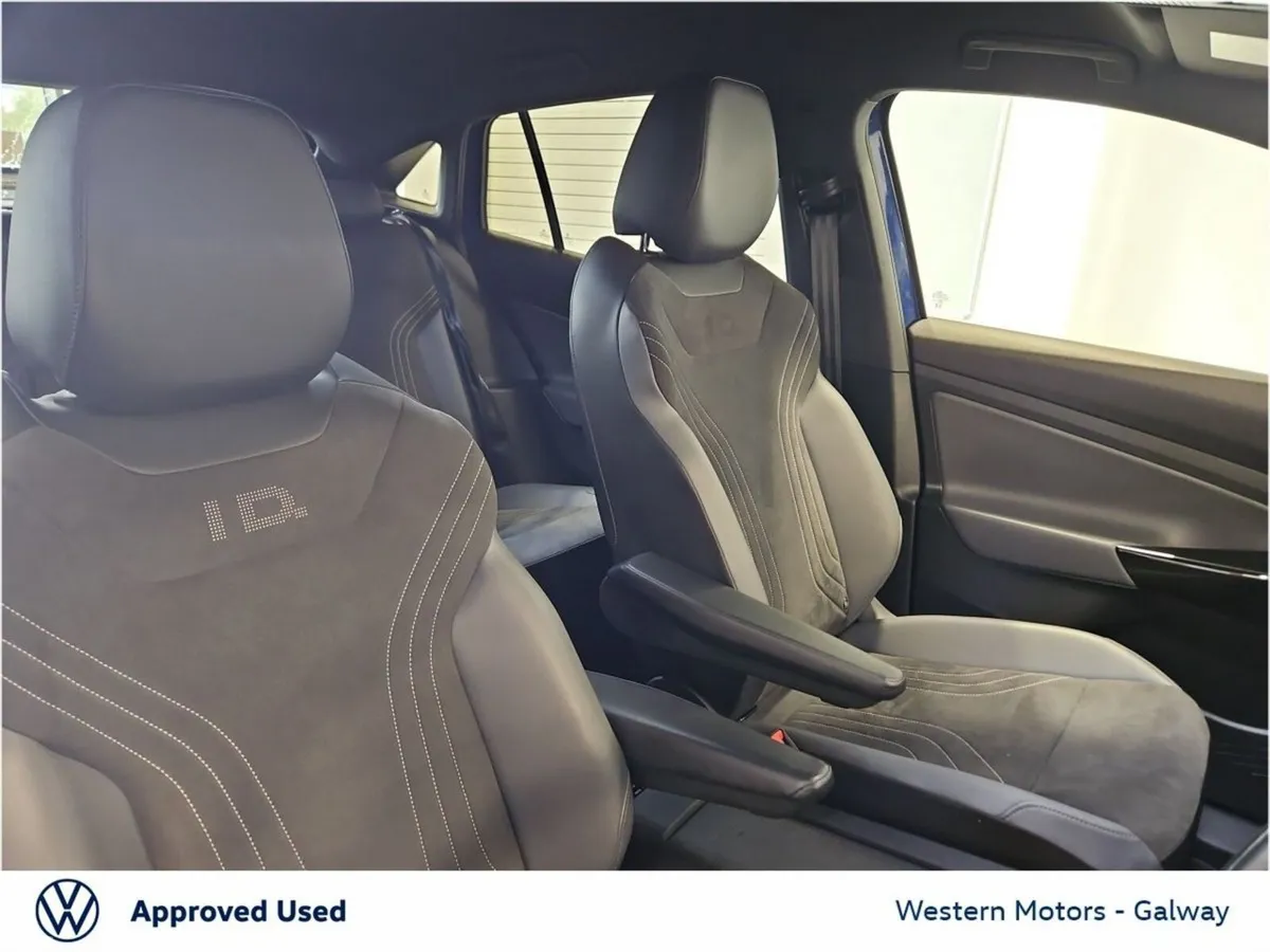 Volkswagen ID.5 SUV, Electric, 2024, Blue